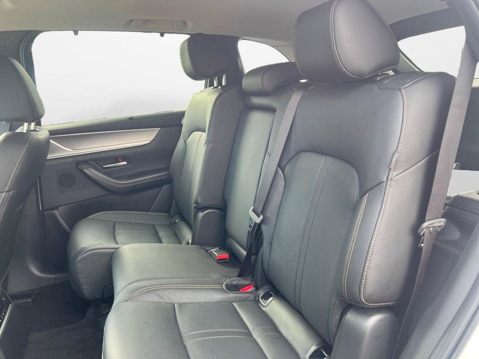 Certified 2026 MAZDA CX-90 Plug-In Hybrid w/ Preferred AWD/4WD image 12