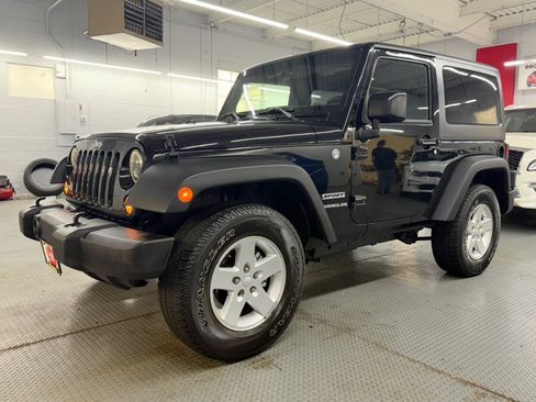 Used 2015 Jeep Wrangler Sport w/ Quick Order Package 24S AWD/4WD image 1