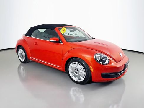 Used 2016 Volkswagen Beetle 1.8T SE image 1