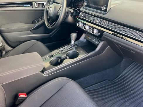 Used 2023 Honda Civic EX image 18