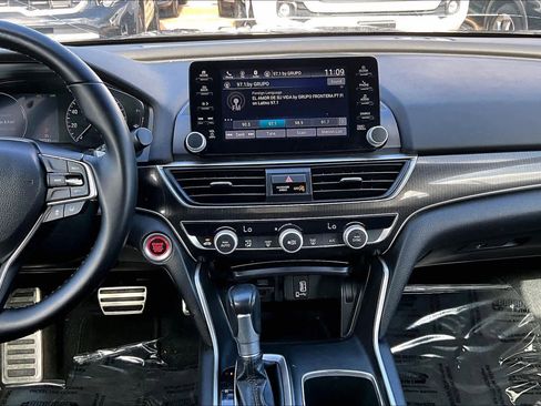 Used 2020 Honda Accord Sport image 6