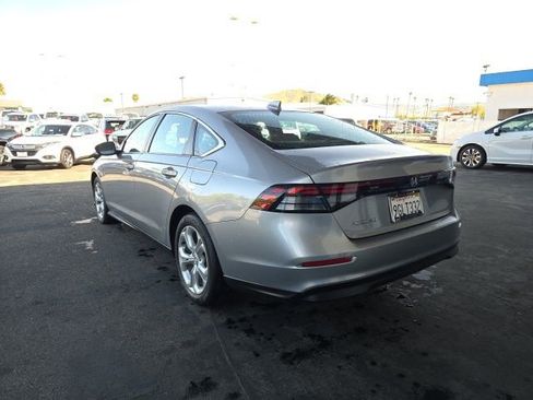 Used 2023 Honda Accord LX image 10