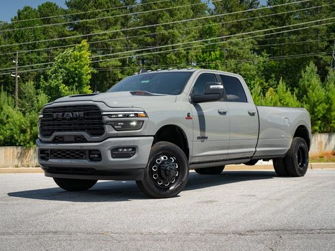 New 2026 RAM 3500 Laramie AWD/4WD image 2