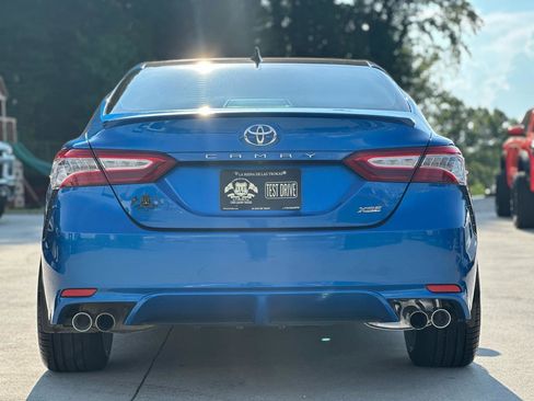 Used 2019 Toyota Camry XSE FWD image 6