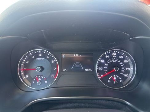 Used 2022 Kia Forte LXS FWD image 13