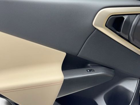 Used 2025 BMW X3 xDrive30i image 45