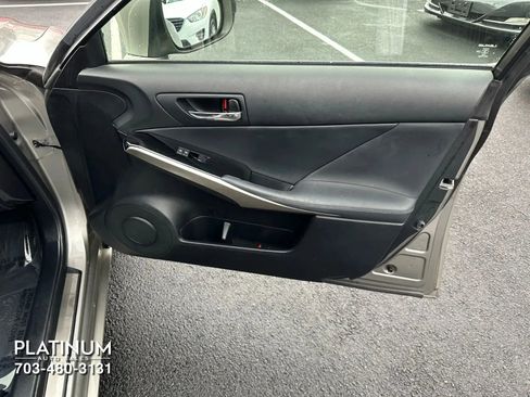 Used 2015 Lexus IS 250 image 20