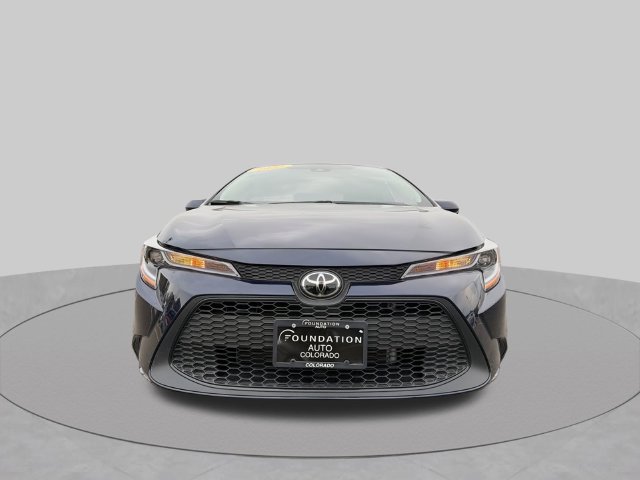 Used 2022 Toyota Corolla LE FWD image 3