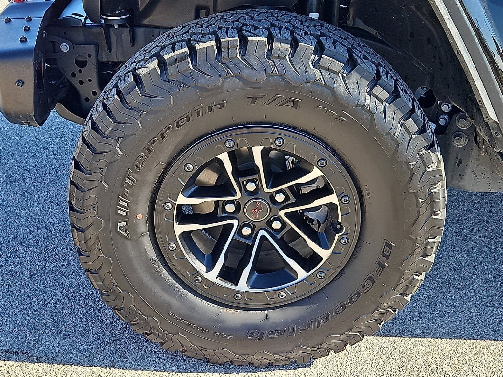 Used 2026 Jeep Wrangler Unlimited Rubicon AWD/4WD image 13