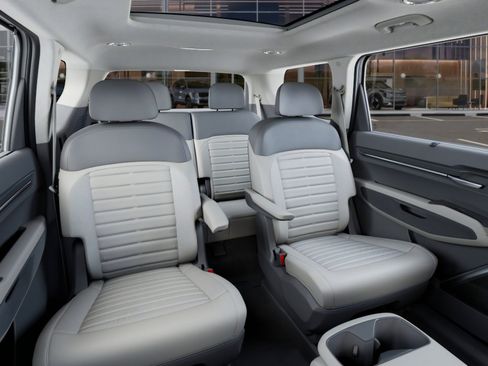 New 2026 Kia EV9 Land AWD/4WD image 16