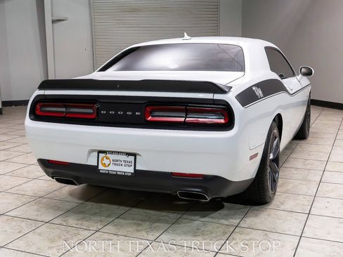 Used 2019 Dodge Challenger R/T Scat Pack image 14
