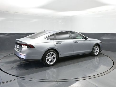 New 2025 Honda Accord LX image 15