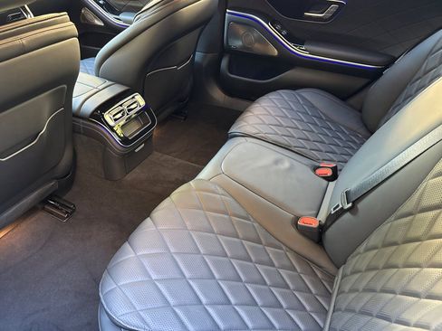 Certified 2025 Mercedes-Benz S 580 4MATIC Sedan image 13