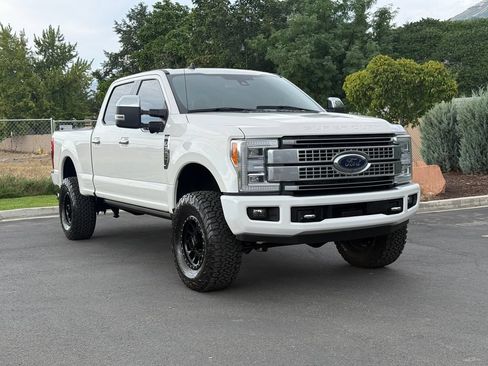 Used 2019 Ford F350 Platinum w/ Platinum Ultimate Package AWD/4WD image 1