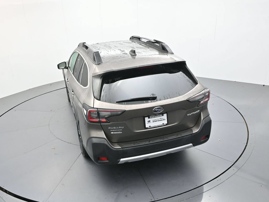 Used 2024 Subaru Outback Limited AWD/4WD image 17