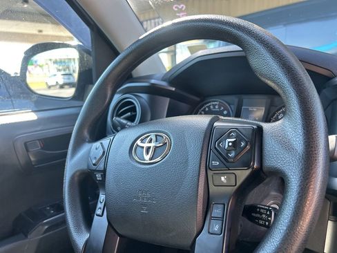 Used 2023 Toyota Tacoma SR AWD/4WD image 22
