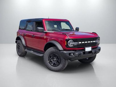 New 2026 Ford Bronco Badlands w/ Sasquatch Package