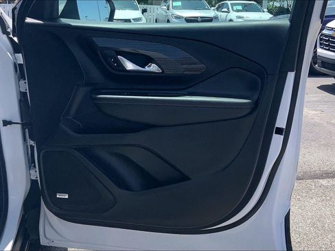 Used 2018 GMC Terrain SLT w/ Preferred Package AWD/4WD image 24