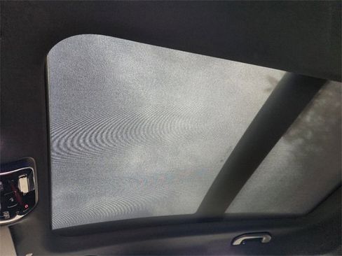 New 2025 Mercedes-Benz GLC 63 AMG S image 24