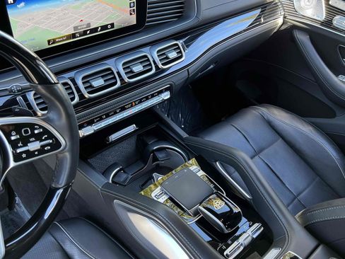 Used 2023 Mercedes-Benz Maybach GLS 600 4MATIC image 50