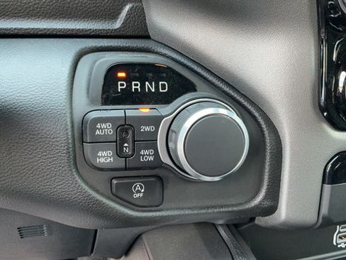 Used 2025 RAM 1500 Big Horn AWD/4WD image 17