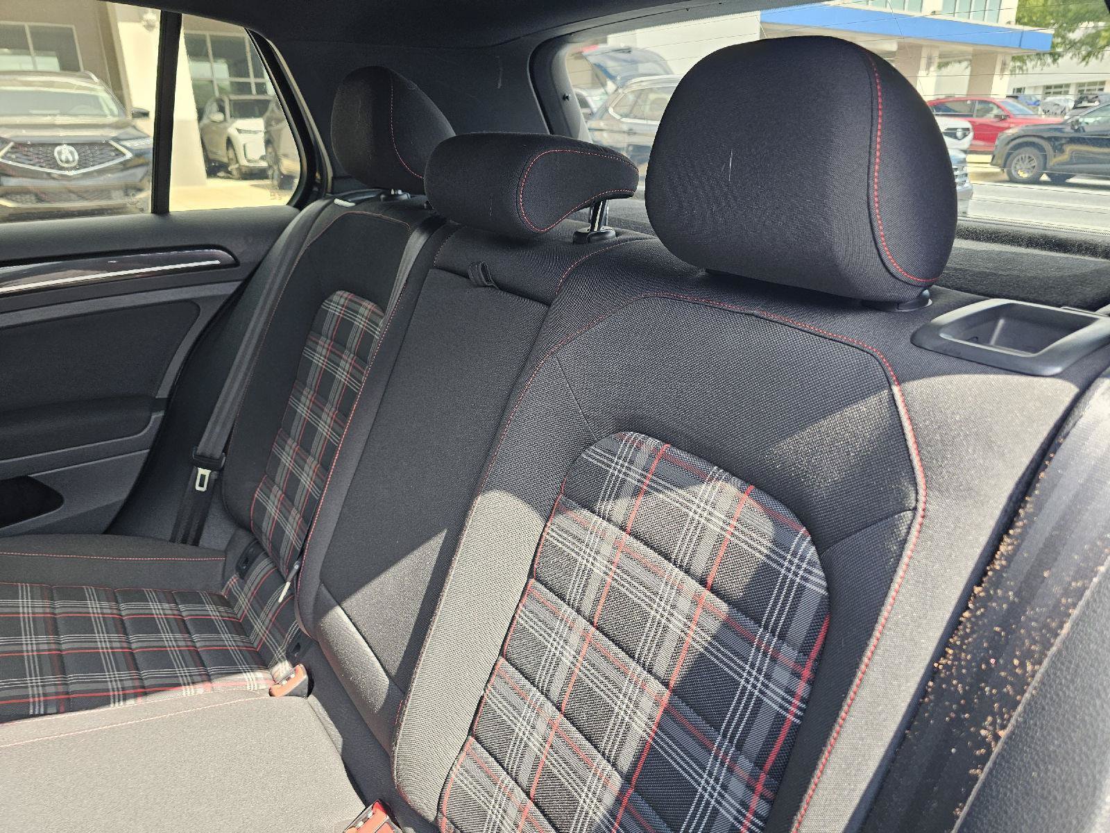 Used 2017 Volkswagen GTI Sport FWD image 31
