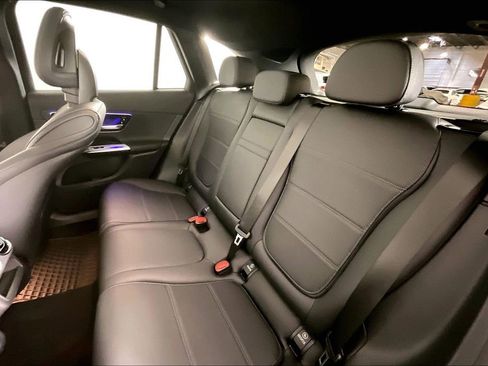 Certified 2023 Mercedes-Benz GLC 300 4MATIC image 18