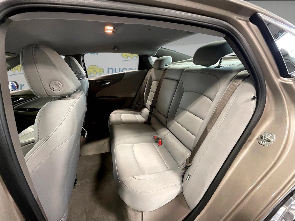 Used 2024 Chevrolet Malibu LT FWD image 15