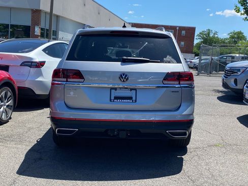 Certified 2023 Volkswagen Atlas SE w/ Panoramic Sunroof Package AWD/4WD image 3