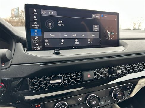 Used 2023 Honda Accord EX-L image 30