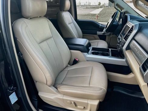 Certified 2020 Ford F350 Lariat w/ Lariat Ultimate Package AWD/4WD image 17