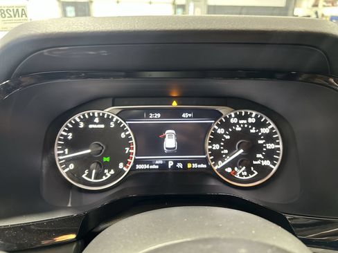 Certified 2023 Nissan Pathfinder SL AWD/4WD image 24