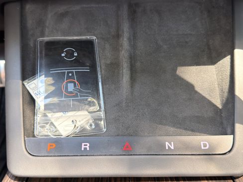 Used 2023 Tesla Model S AWD/4WD image 76