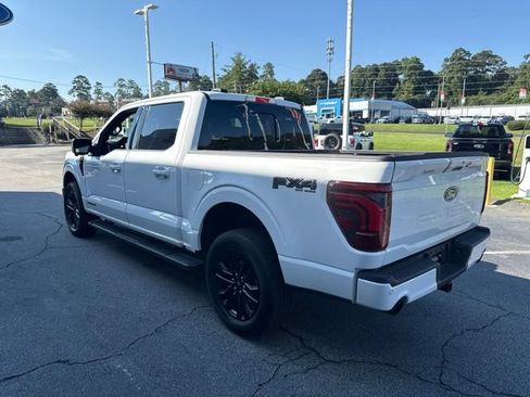 Used 2025 Ford F150 Lariat w/ Equipment Group 502A High AWD/4WD image 6