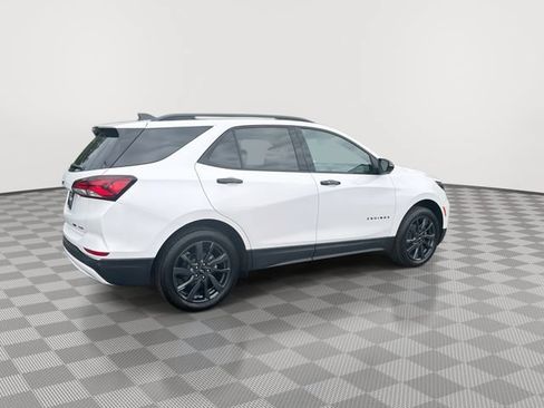 Certified 2023 Chevrolet Equinox RS w/ RS Leather Package AWD/4WD image 11