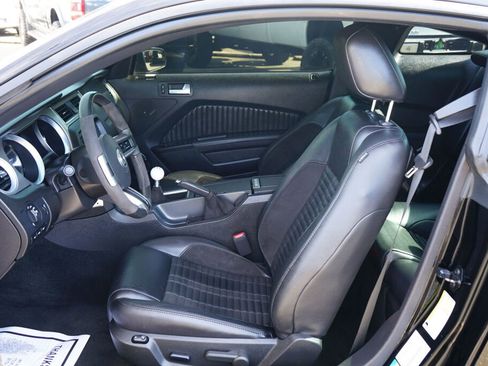 Used 2012 Ford Mustang Shelby GT500 w/ SVT Performance Pkg image 25
