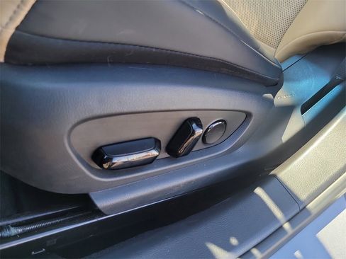 Used 2021 Lexus ES 300h w/ Premium Package image 19