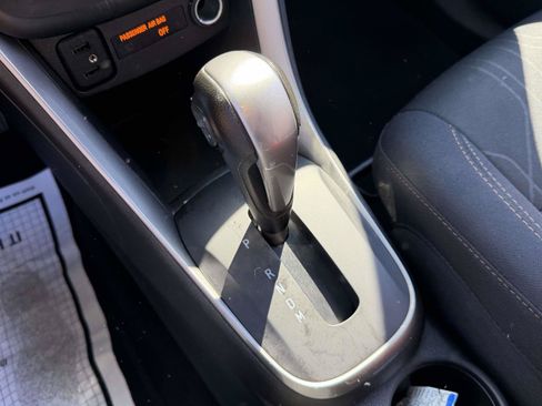 Certified 2020 Chevrolet Trax LT FWD image 20