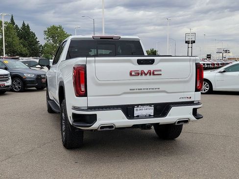 Used 2024 GMC Sierra 1500 AT4 w/ AT4 Premium Package AWD/4WD image 8