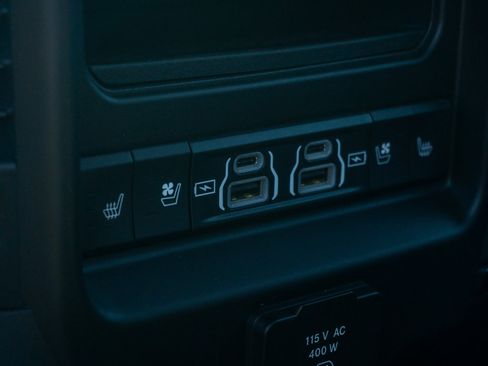 Used 2022 RAM 1500 TRX w/ TRX Level 2 Equipment Group AWD/4WD image 25