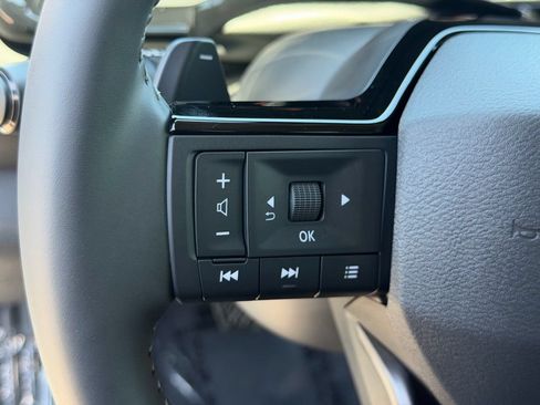 New 2026 Nissan Pathfinder SL FWD image 28