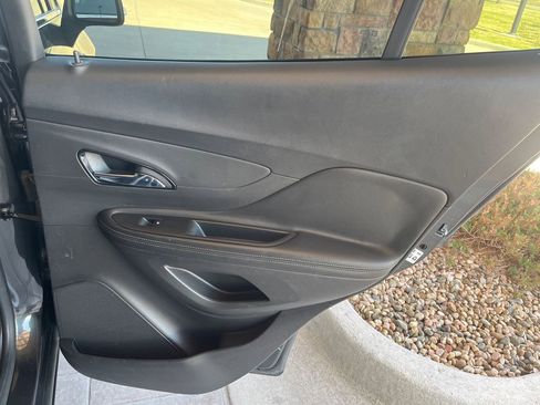 Used 2018 Buick Encore Essence FWD image 18