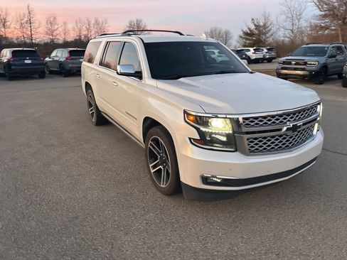 Used 2016 Chevrolet Suburban LTZ image 17
