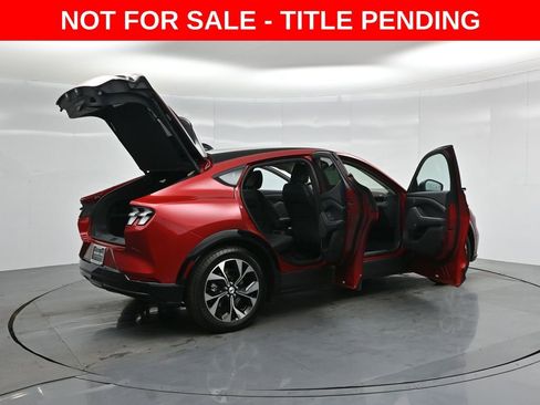 Certified 2023 Ford Mustang Mach-E Premium image 4