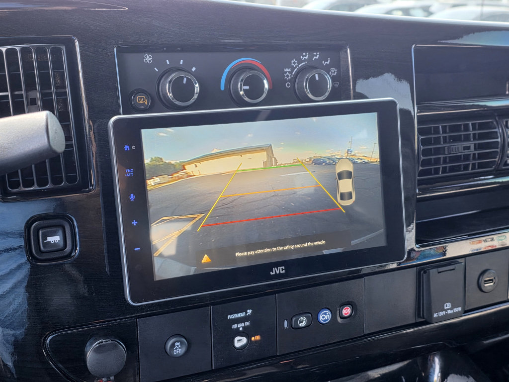 Used 2023 GMC Savana 2500 Extended RWD image 46