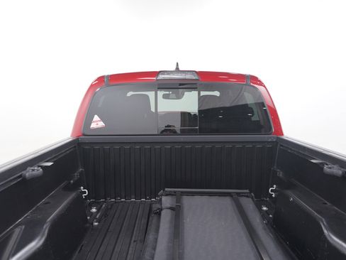 Used 2018 Toyota Tacoma TRD Sport image 13