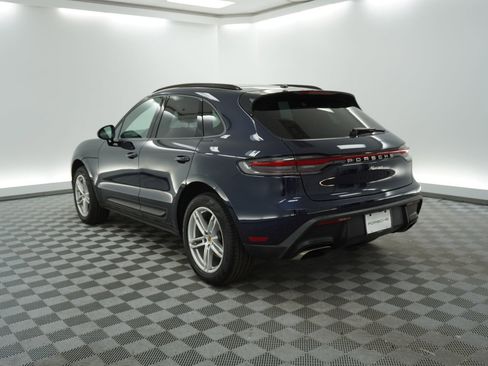 Certified 2023 Porsche Macan Turbo image 2