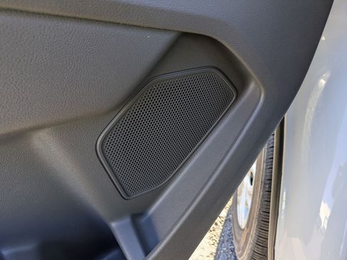 Used 2022 Ford Transit 350 XLT image 13