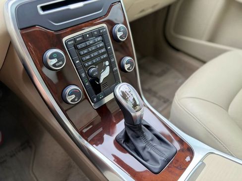 Used 2013 Volvo S80 3.2 FWD image 21