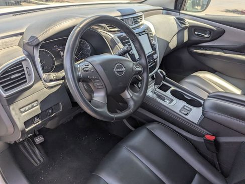 Used 2023 Nissan Murano SV FWD image 10